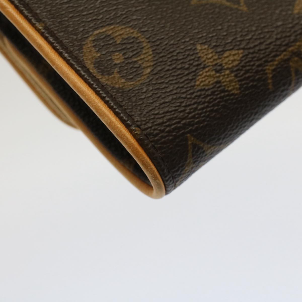 LOUIS VUITTON Monogram Pochette Twin PM Shoulder Bag M51854 LV Auth fm2700