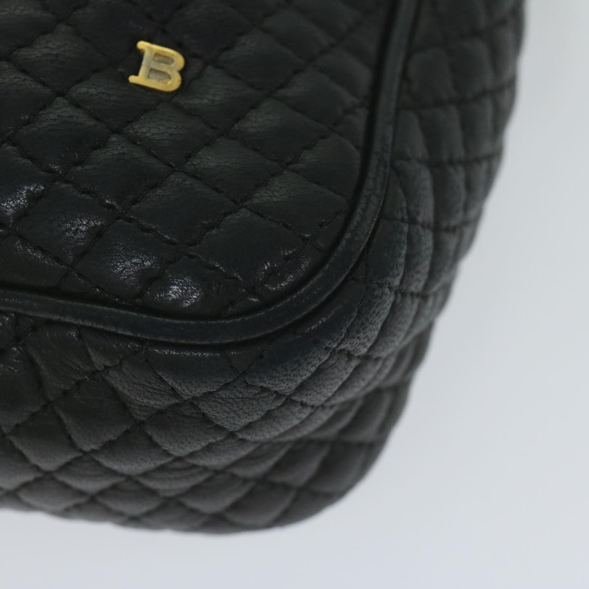 BALLY Quilted Chain Shoulder Bag Leather Black Auth fm2991