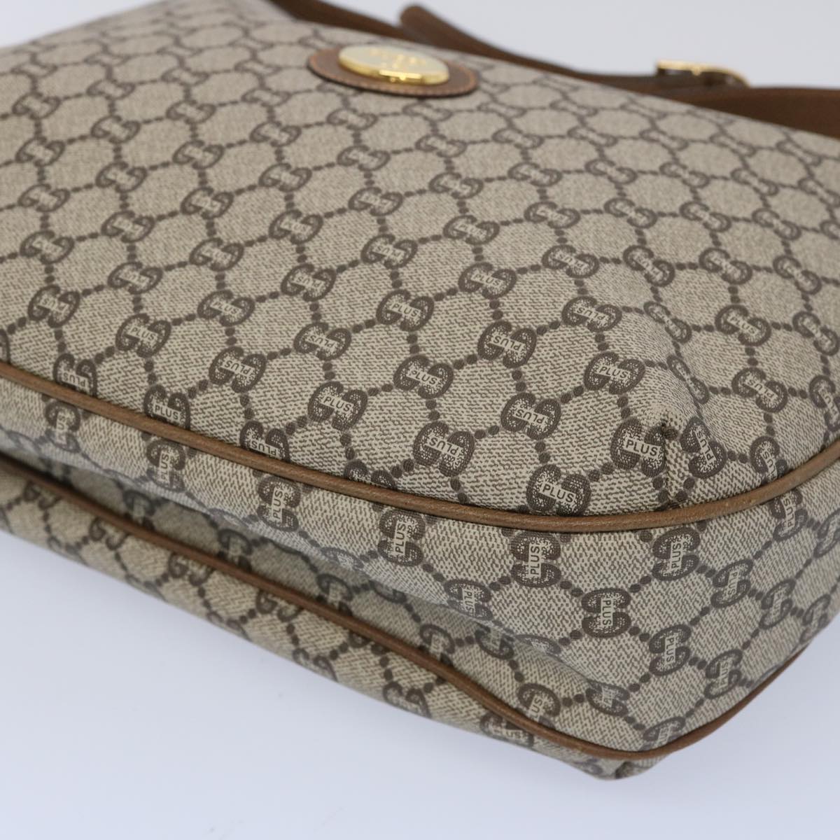 GUCCI GG Plus Supreme Shoulder Bag Beige Auth fm3139