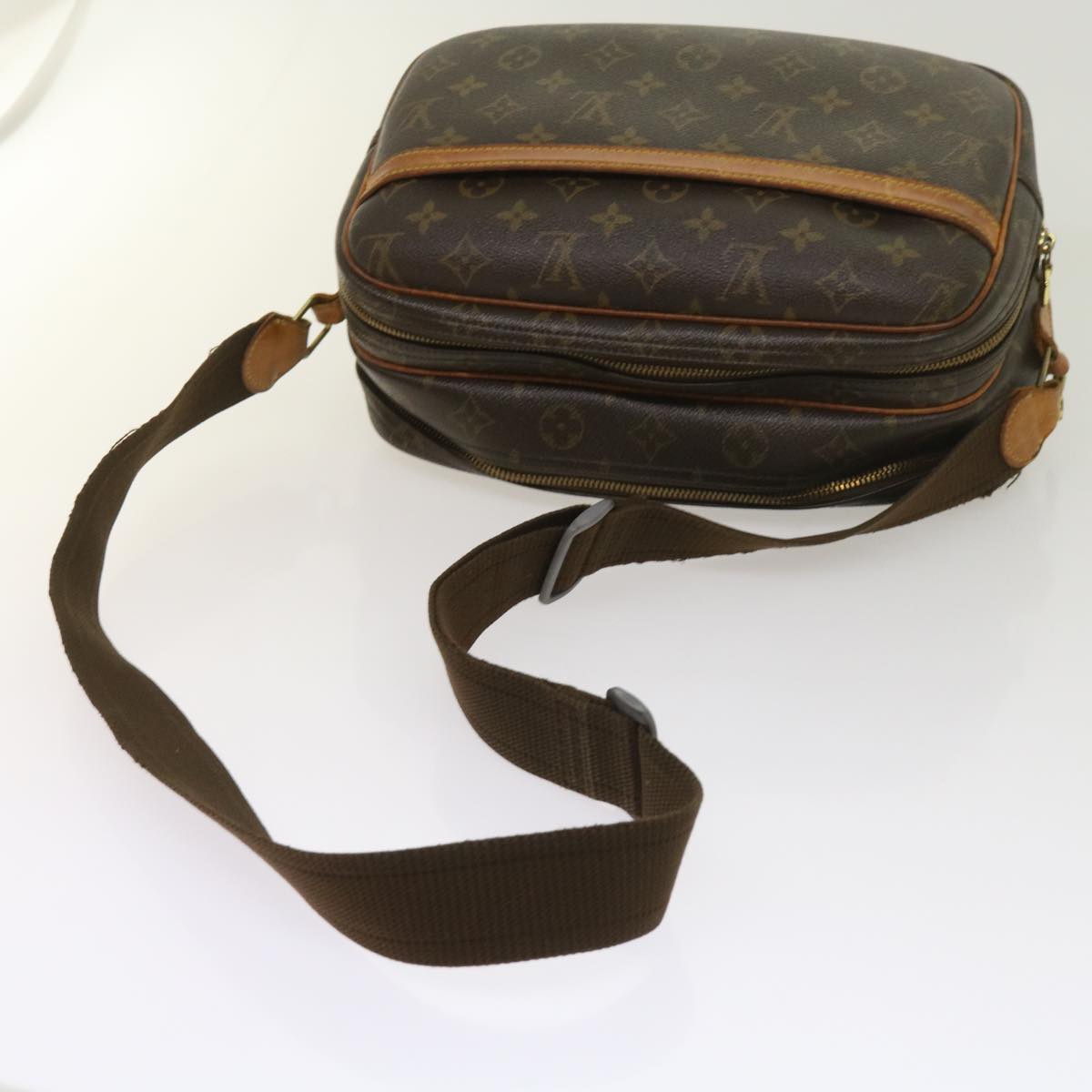 LOUIS VUITTON Monogram Reporter PM Shoulder Bag M45254 LV Auth fm3162