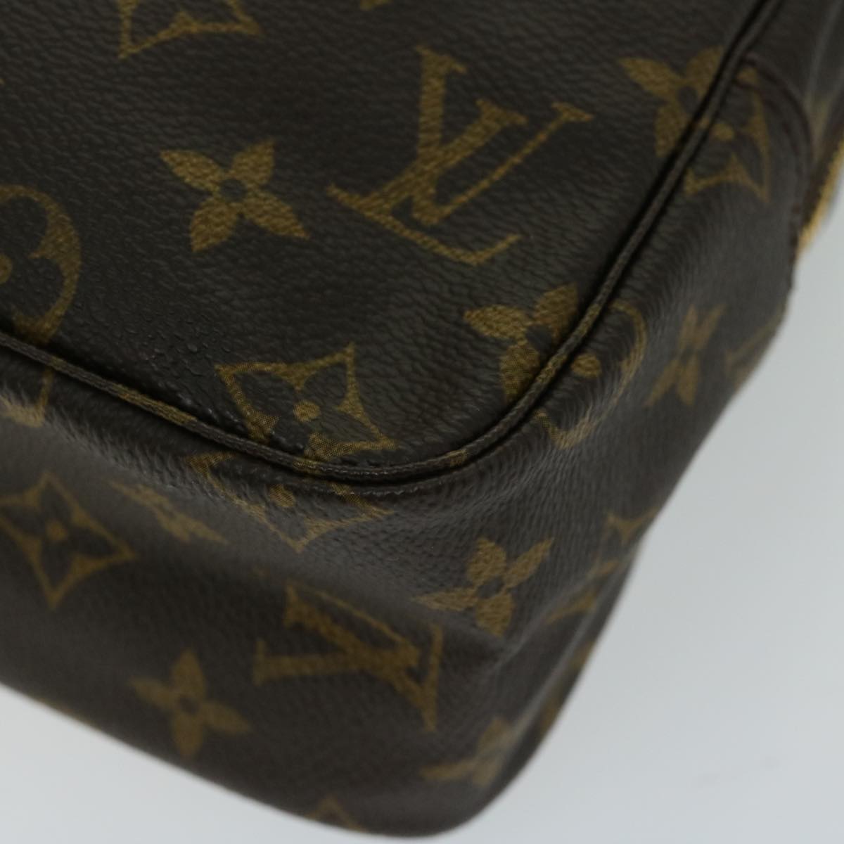 LOUIS VUITTON Monogram Trousse Toilette 28 Clutch Bag M47522 LV Auth fm3230