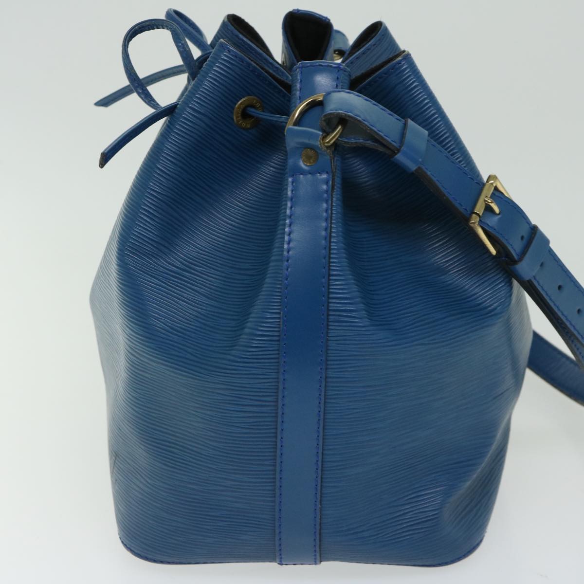 LOUIS VUITTON Epi Petit Noe Shoulder Bag Blue M44105 LV Auth fm3234