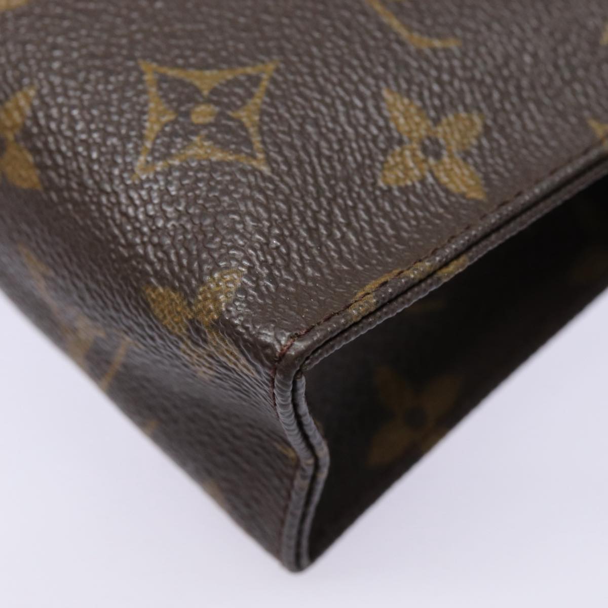 LOUIS VUITTON Monogram Poche Toilette 15 Pouch M47546 LV Auth fm3761