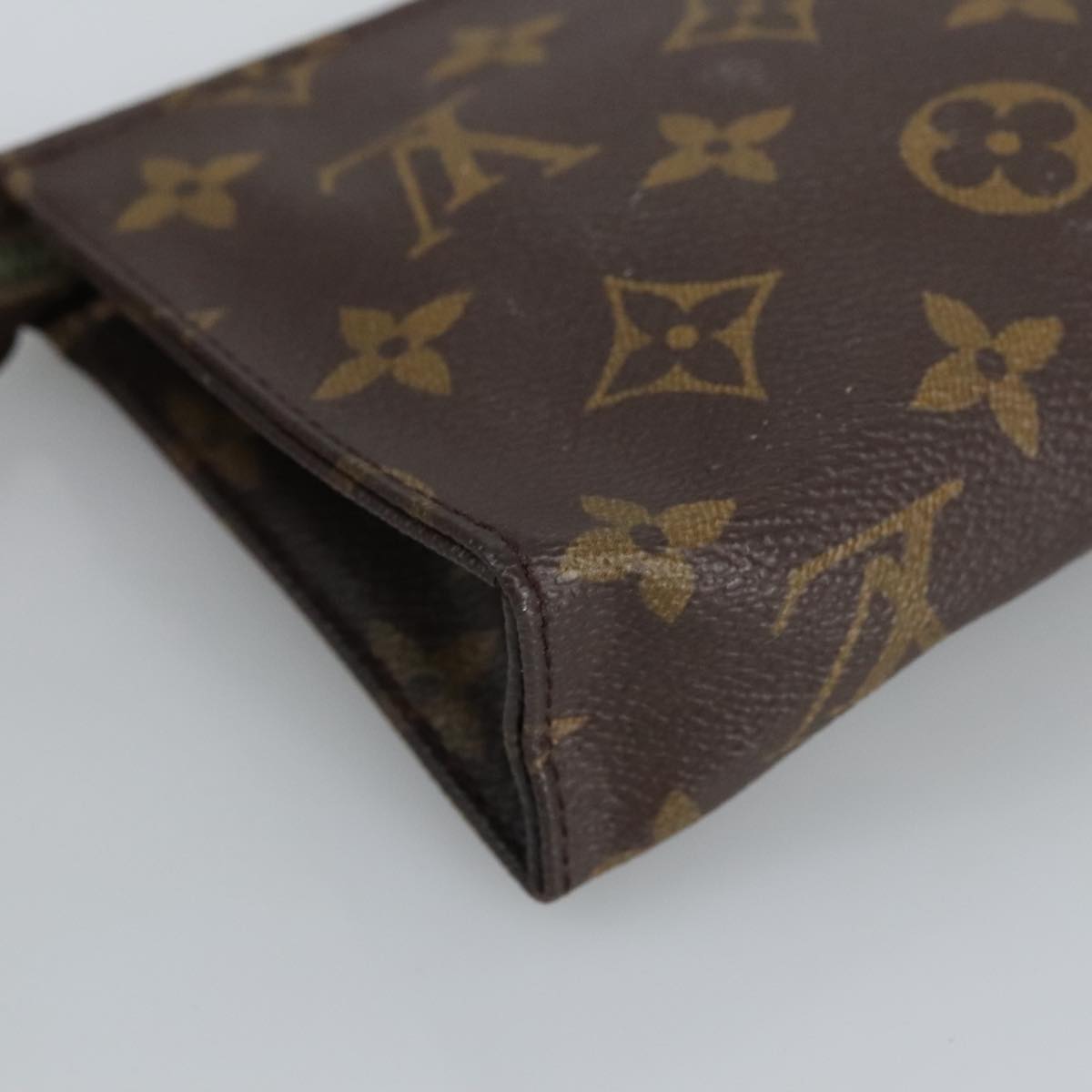 LOUIS VUITTON Monogram Poche Toilette 15 Pouch M47546 LV Auth fm4031