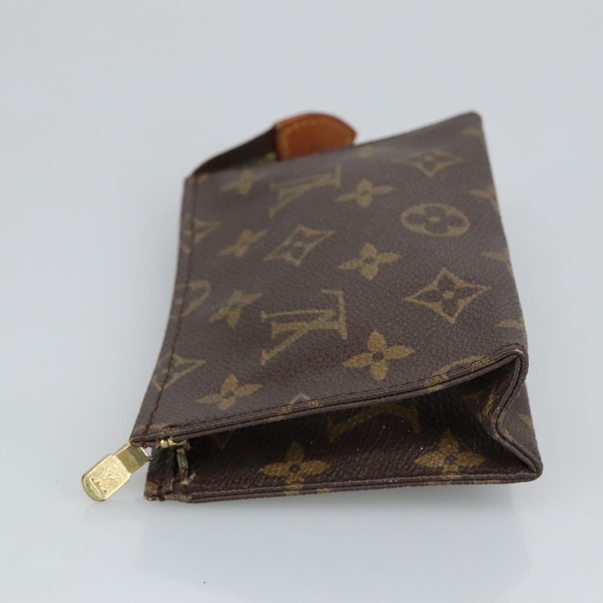 LOUIS VUITTON Monogram Poche Toilette 15 Pouch M47546 LV Auth fm4032