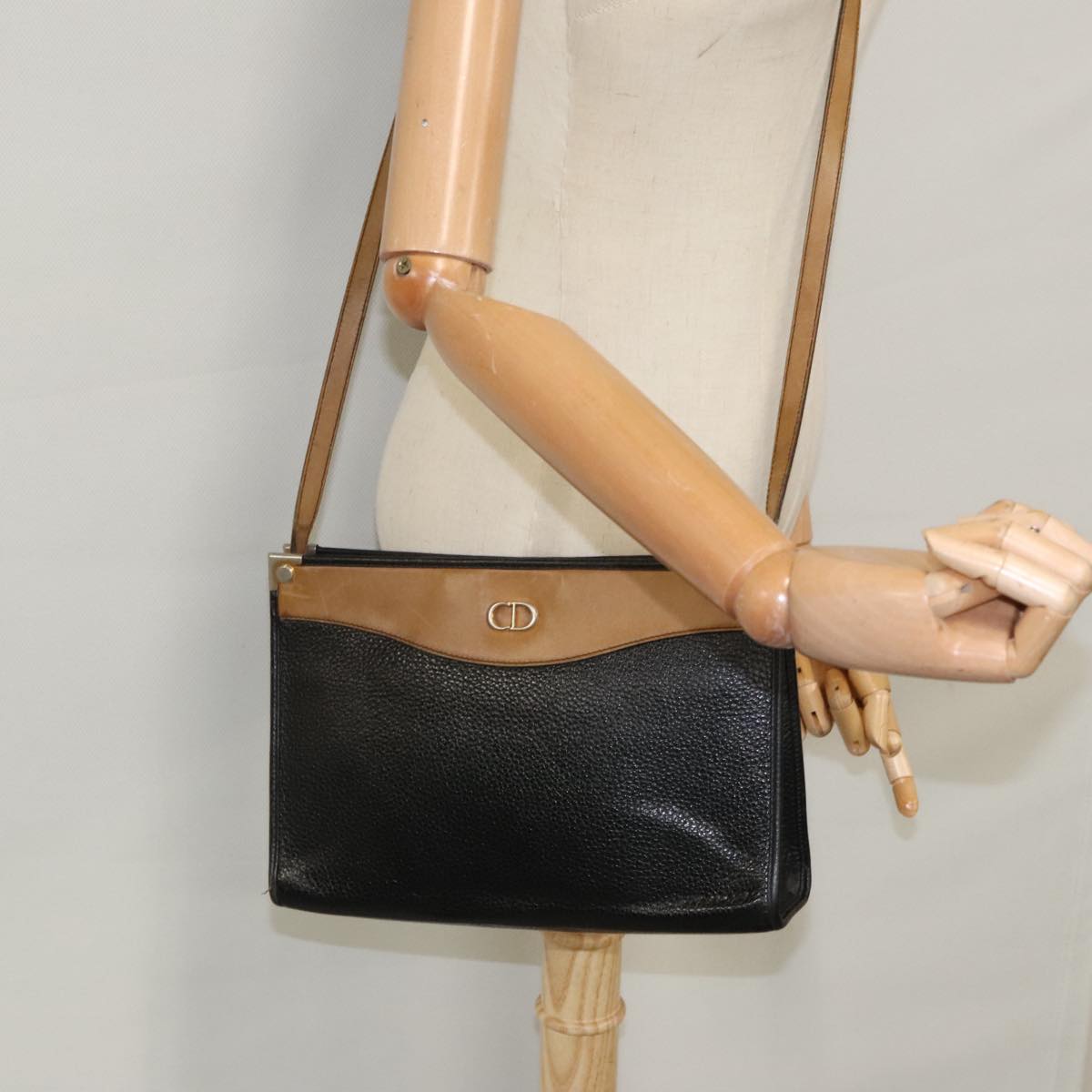 Christian Dior Shoulder Bag Leather Black Beige Auth fm4058