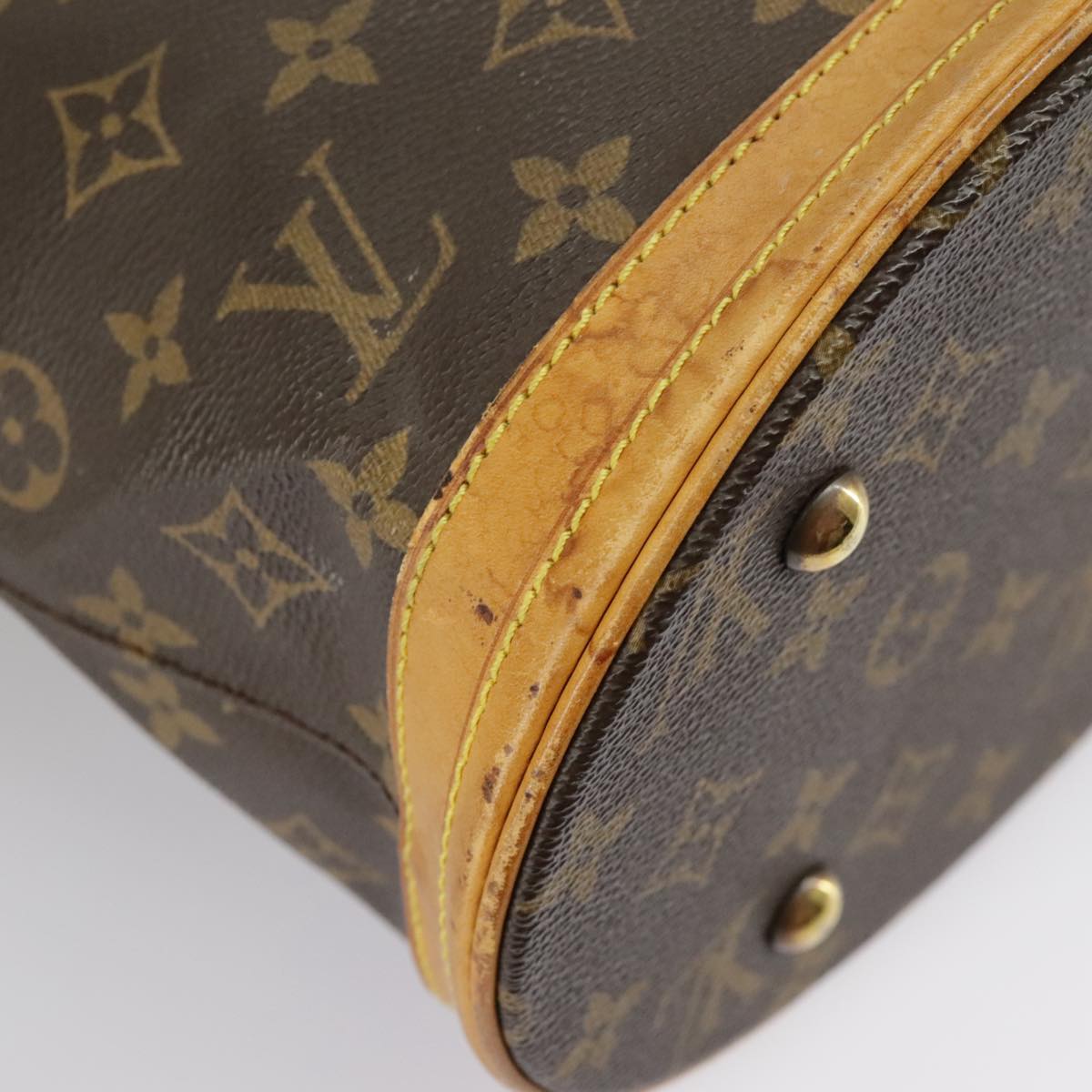 LOUIS VUITTON Monogram Bucket PM Shoulder Bag M42238 LV Auth fm4122