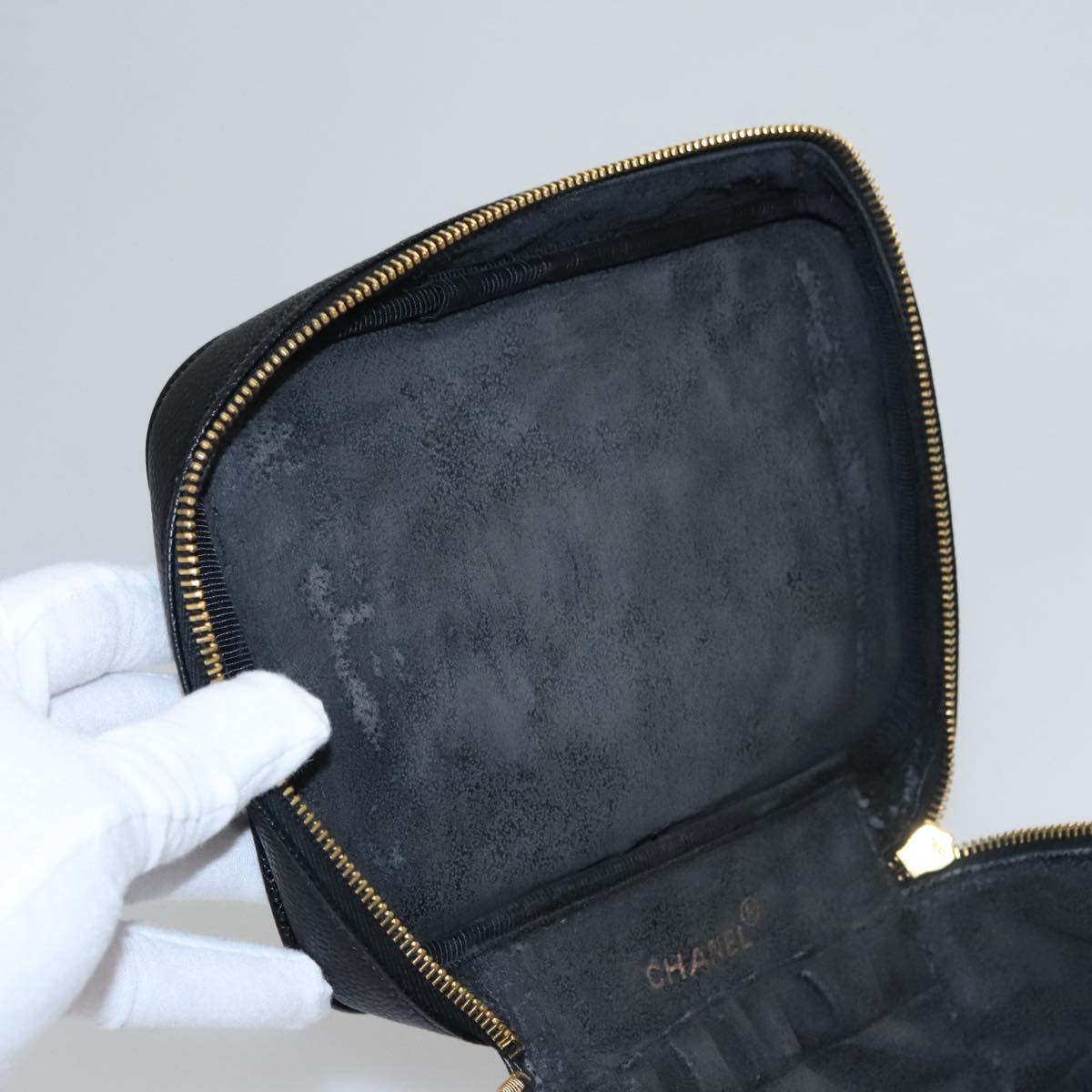 CHANEL Bicolore Vanity Cosmetic Pouch Caviar Skin Black Gold CC Auth fm4250