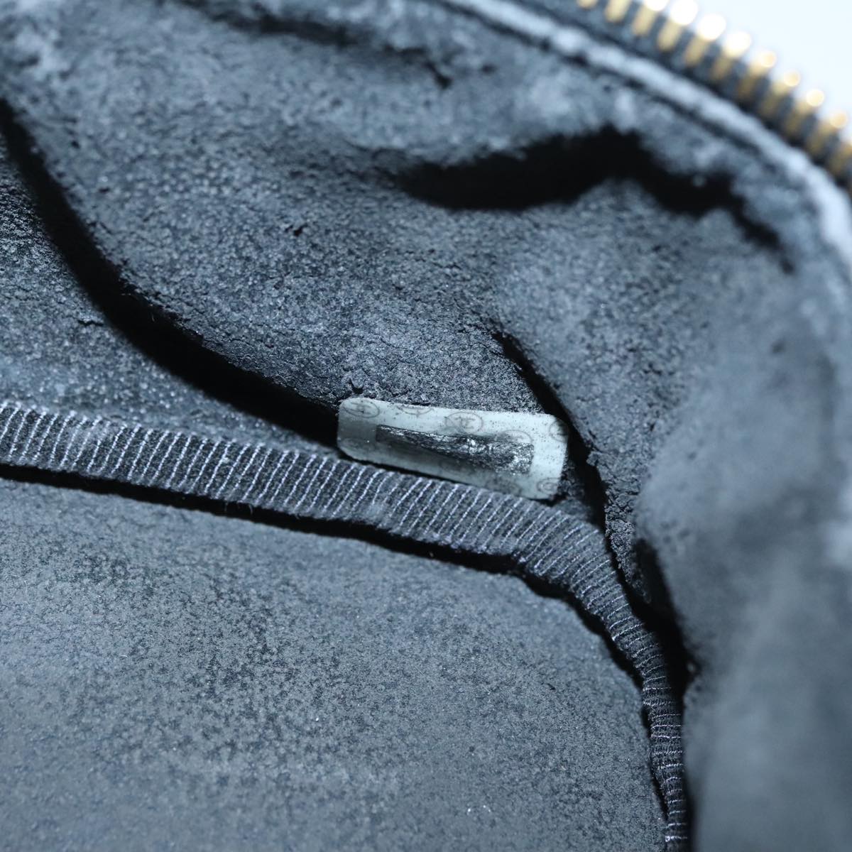 CHANEL Bicolore Vanity Cosmetic Pouch Caviar Skin Black Gold CC Auth fm4250