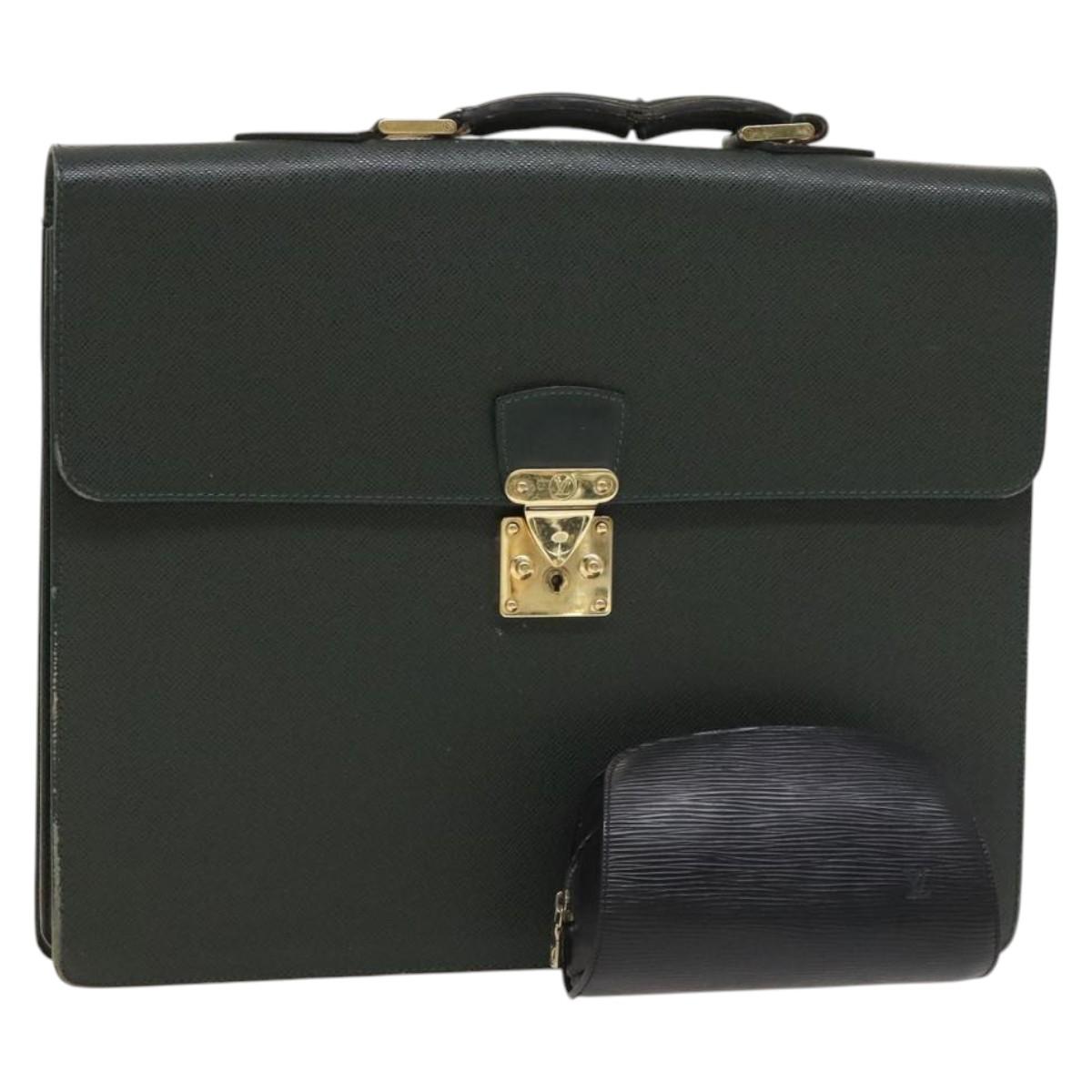 LOUIS VUITTON Taiga Epi Pouch Hand Bag 2Set Epicea Black LV Auth fm4726