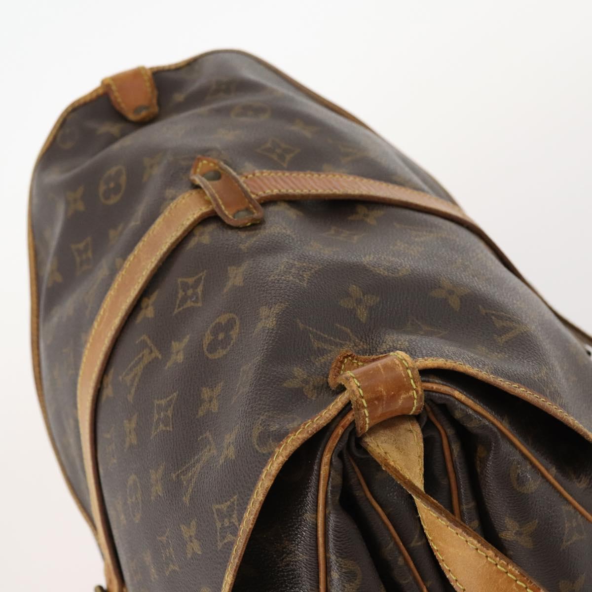 LOUIS VUITTON Monogram Saumur 35 Shoulder Bag M42254 LV Auth fm5198