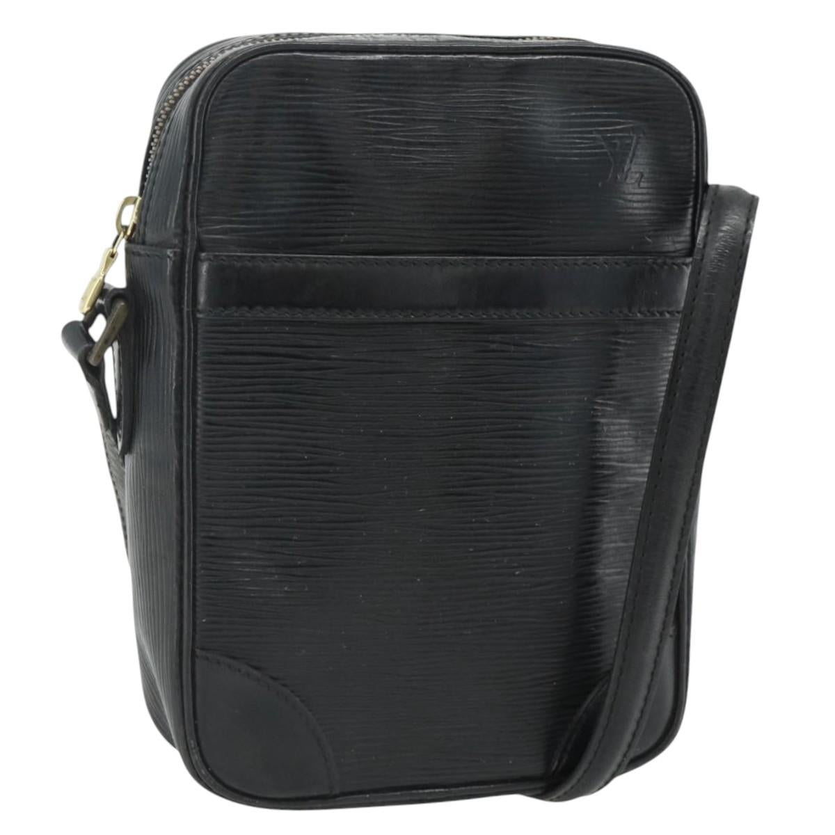 LOUIS VUITTON Epi Danube Shoulder Bag Black M45632 LV Auth fm5334