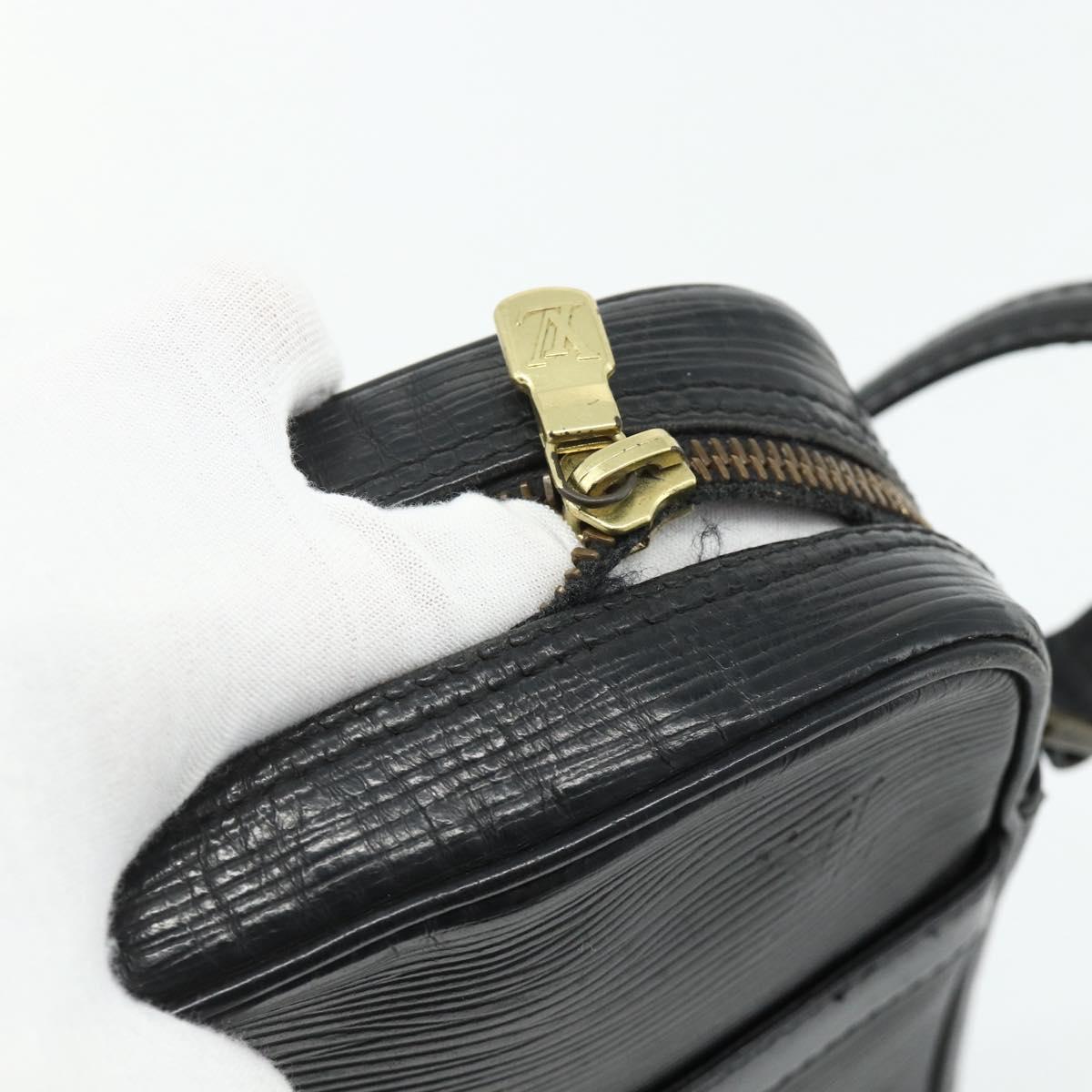 LOUIS VUITTON Epi Danube Shoulder Bag Black M45632 LV Auth fm5334