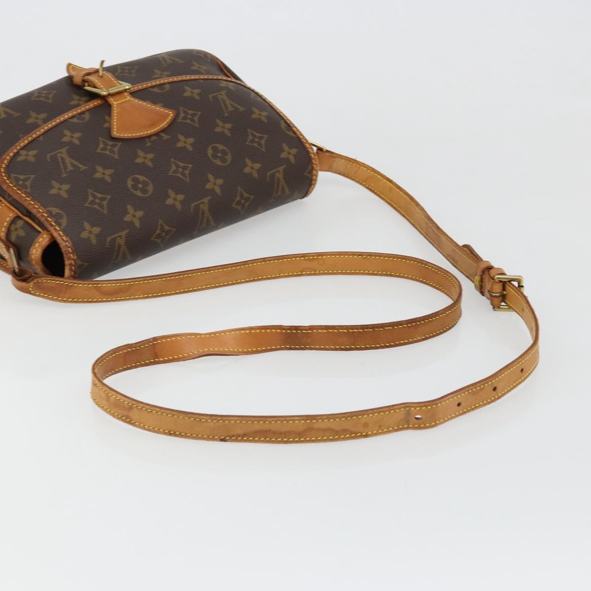 LOUIS VUITTON Monogram Sologne Shoulder Bag M42250 LV Auth fm5361