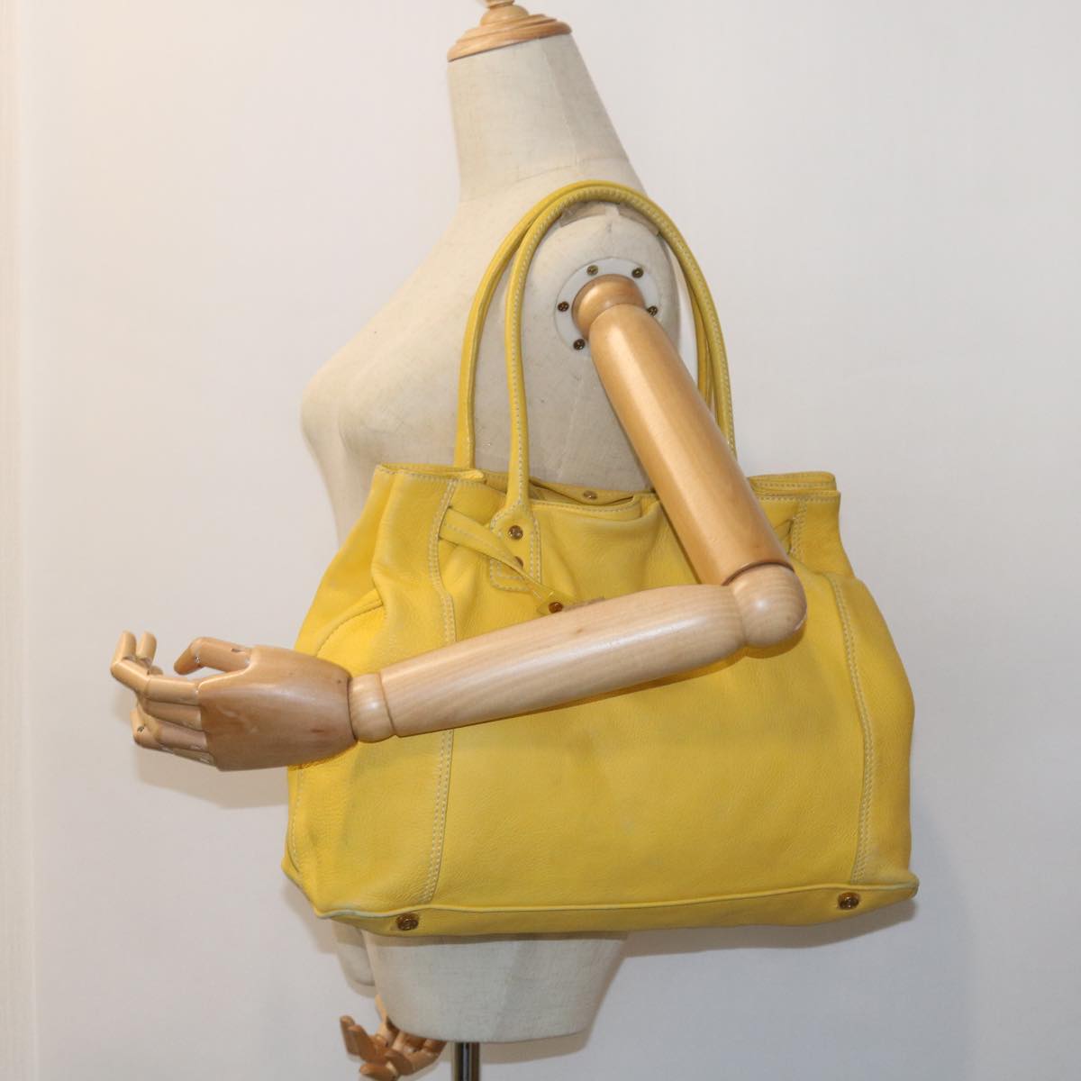 CELINE Shoulder Bag Leather Yellow Auth fm965