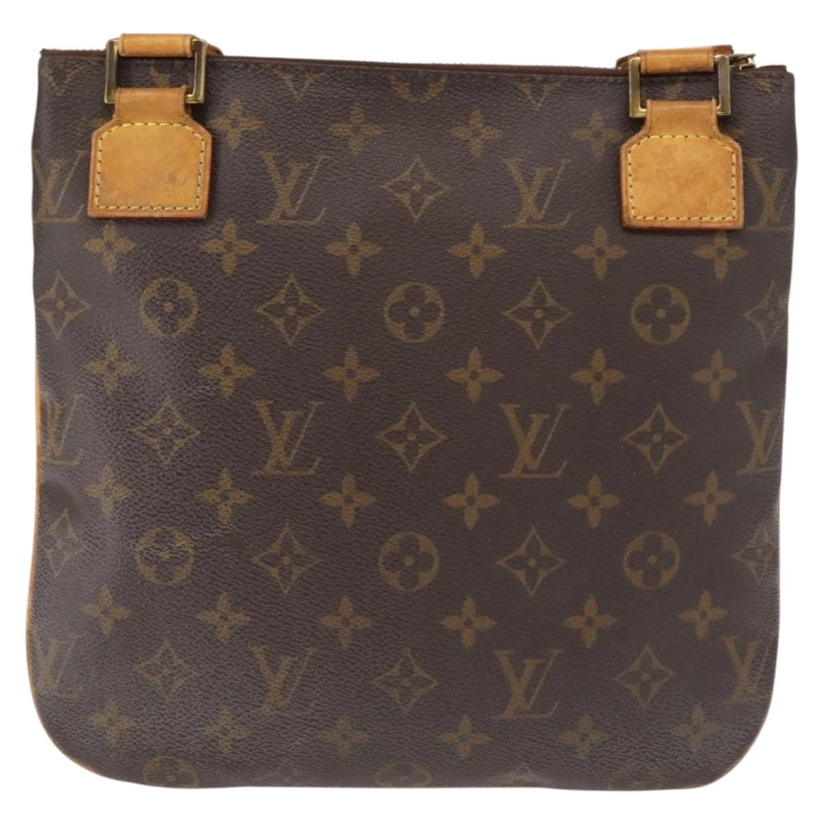 LOUIS VUITTON Monogram Pochette Bosphore Shoulder Bag M40044 LV Auth gh1019