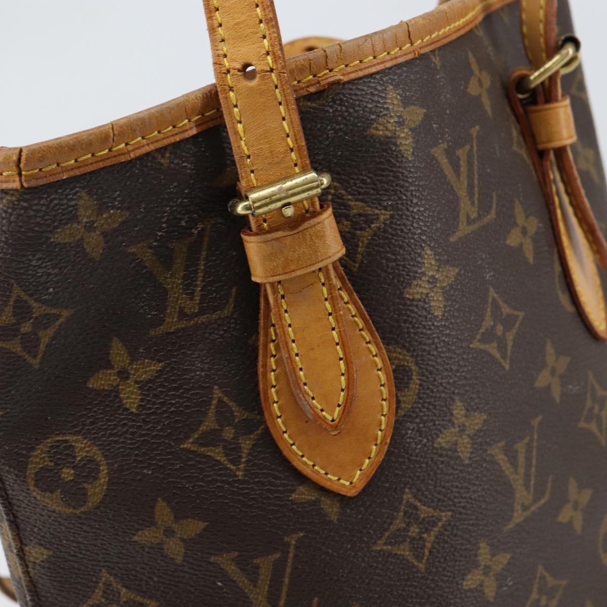 LOUIS VUITTON Monogram Bucket PM Shoulder Bag M42238 LV Auth gh1038