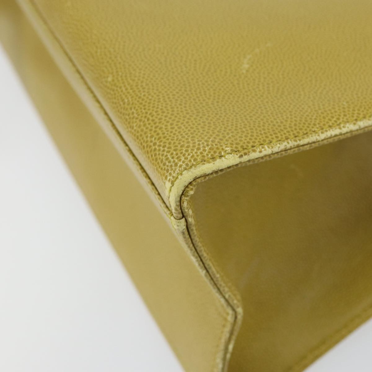 CHANEL Twist Shoulder Bag Caviar Skin Green Gold CC Auth gh1064