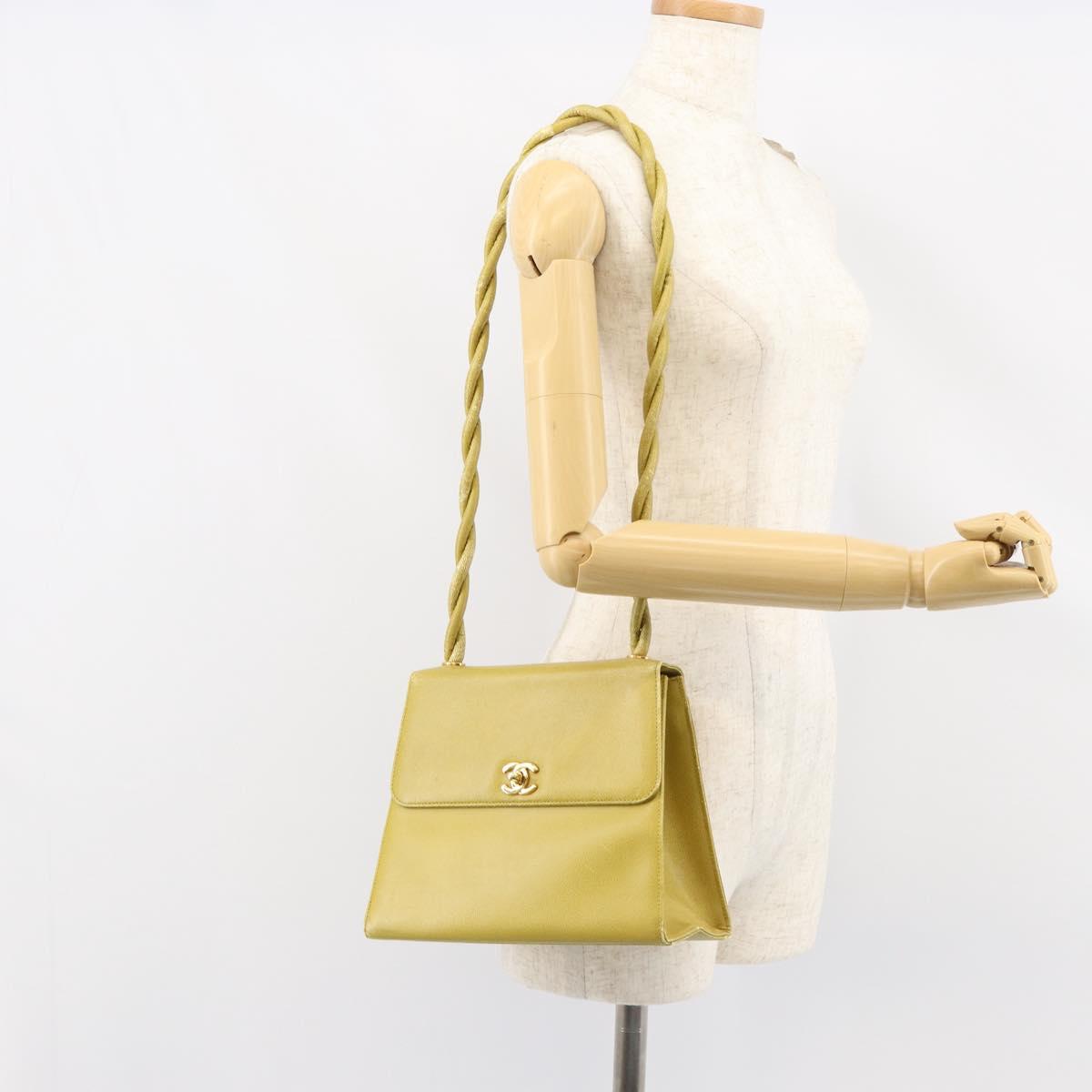 CHANEL Twist Shoulder Bag Caviar Skin Green Gold CC Auth gh1064