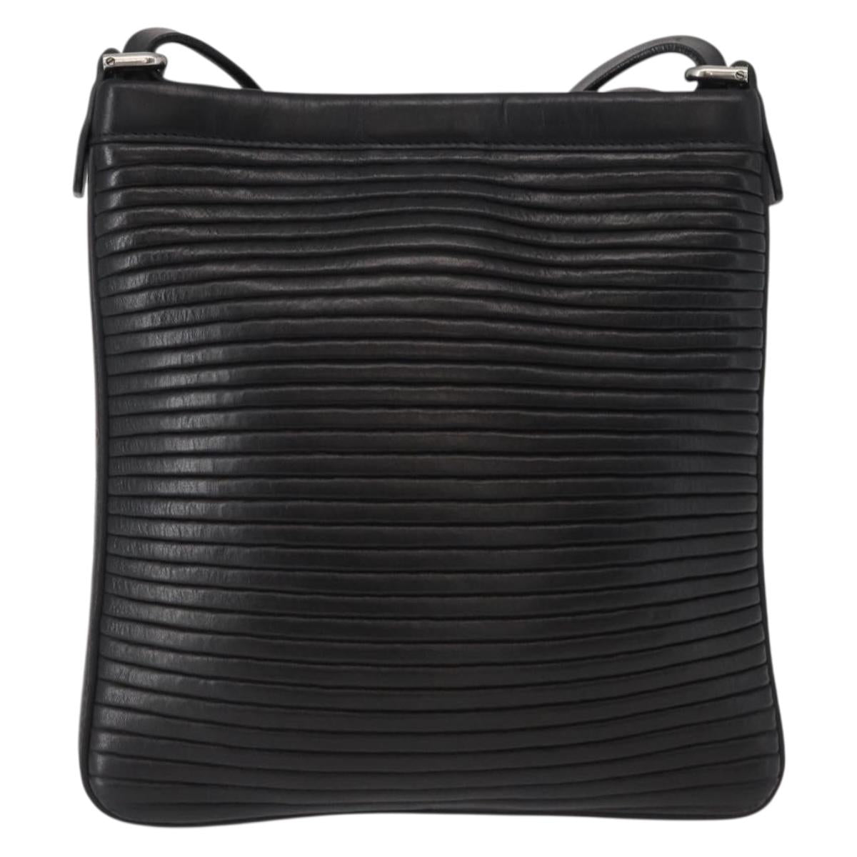 Salvatore Ferragamo Gancini Shoulder Bag Leather Black Silver Auth gh1244