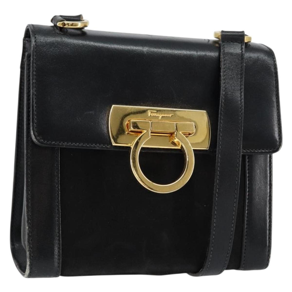 Salvatore Ferragamo Gancini Shoulder Bag Leather Black Gold Auth gh1266