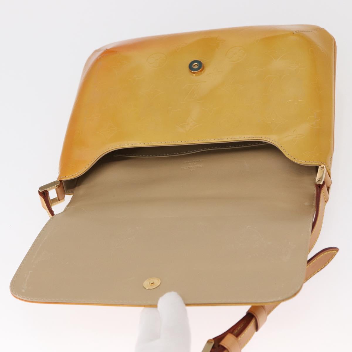 LOUIS VUITTON Monogram Vernis Thompson Street Bag Beige M91301 LV Auth gh1566