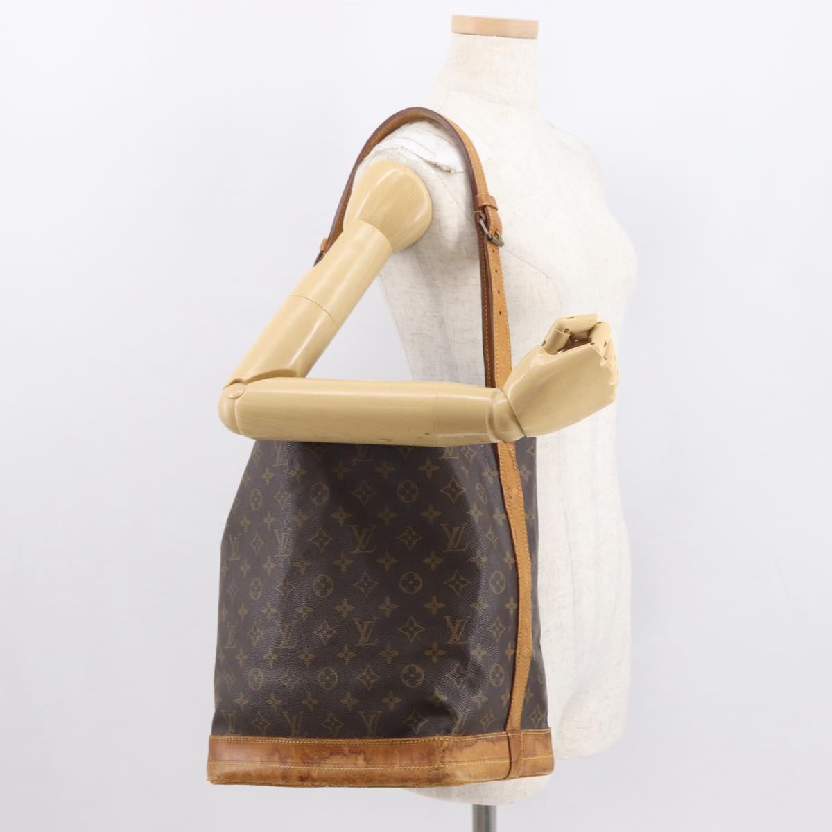 LOUIS VUITTON Monogram Noe Shoulder Bag M42224 LV Auth gh1606