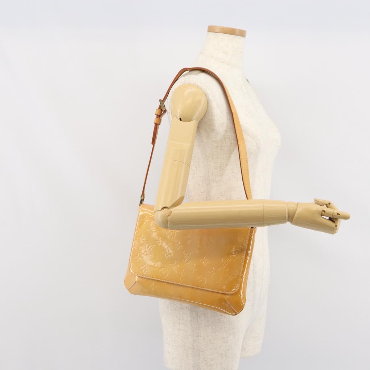 LOUIS VUITTON Vernis Thompson Street Bag Marshmallow Pink M91070 LV Auth gh1717
