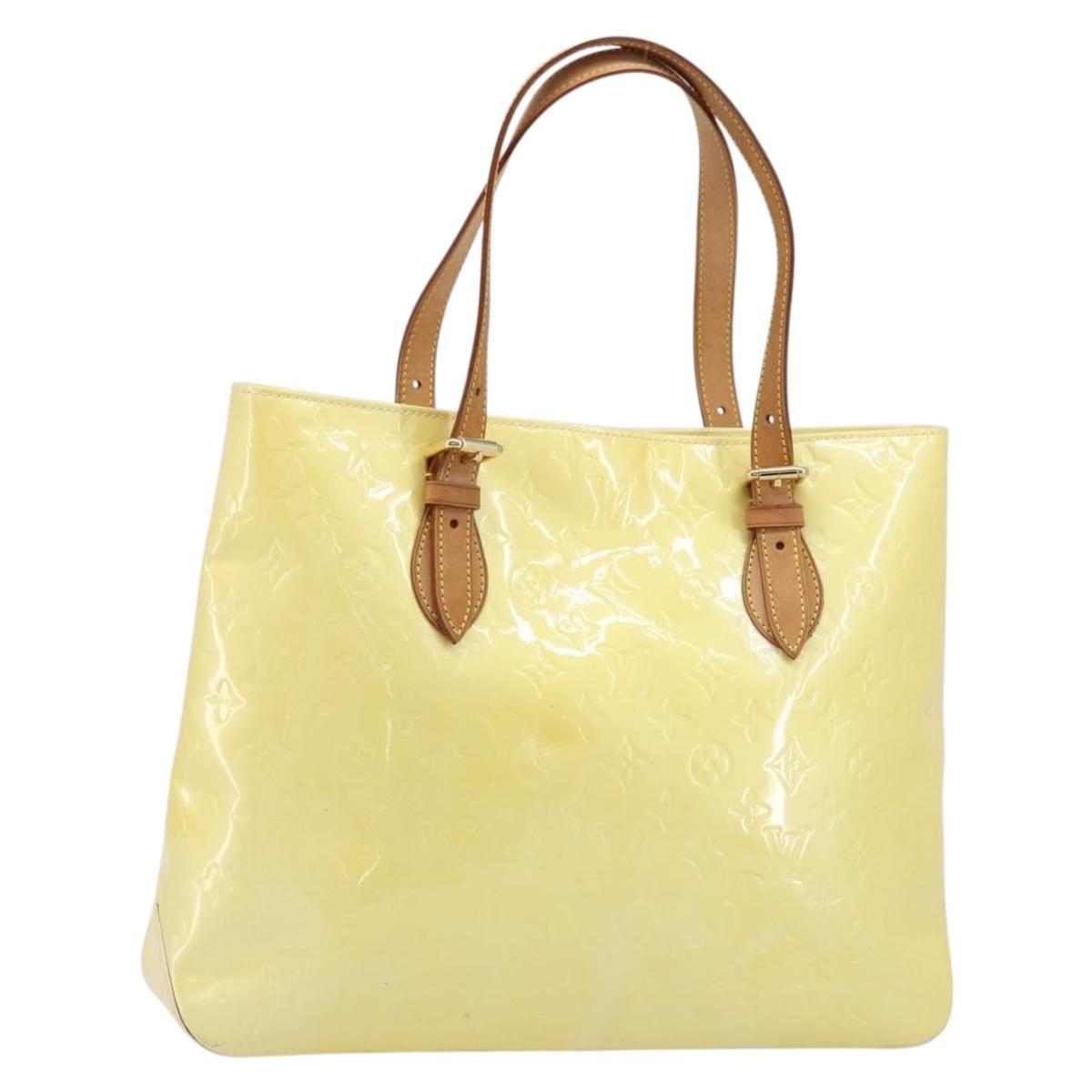 LOUIS VUITTON Monogram Vernis Brentwood Shoulder Bag Perle M91512 LV Auth gh1757