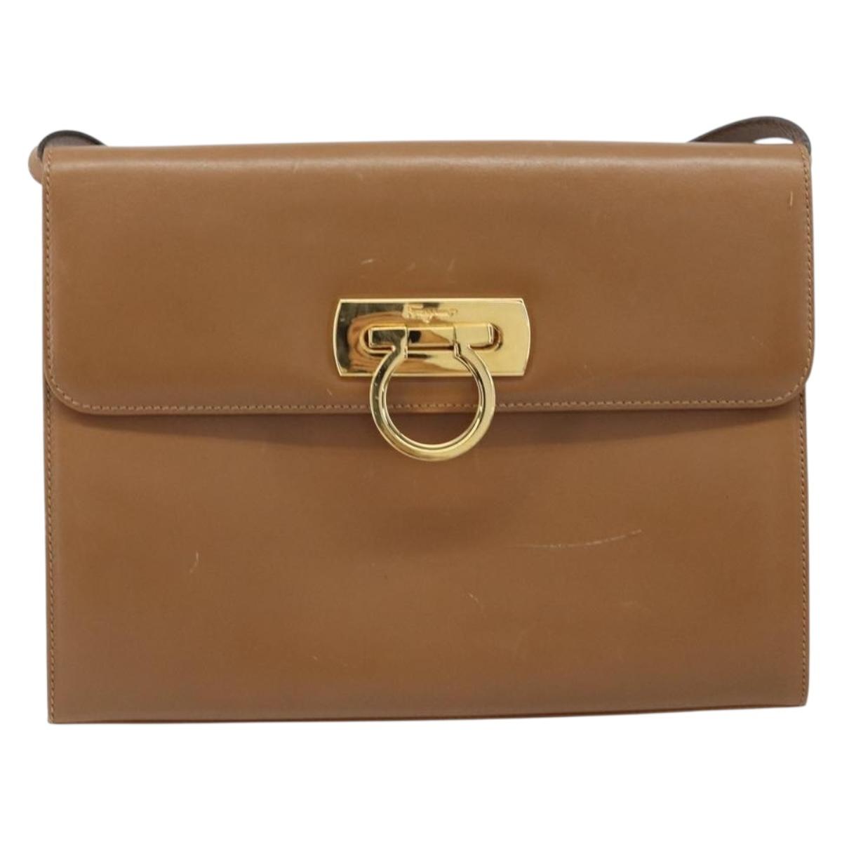 Salvatore Ferragamo Gancini Shoulder Bag Leather Brown Gold Auth gh1940