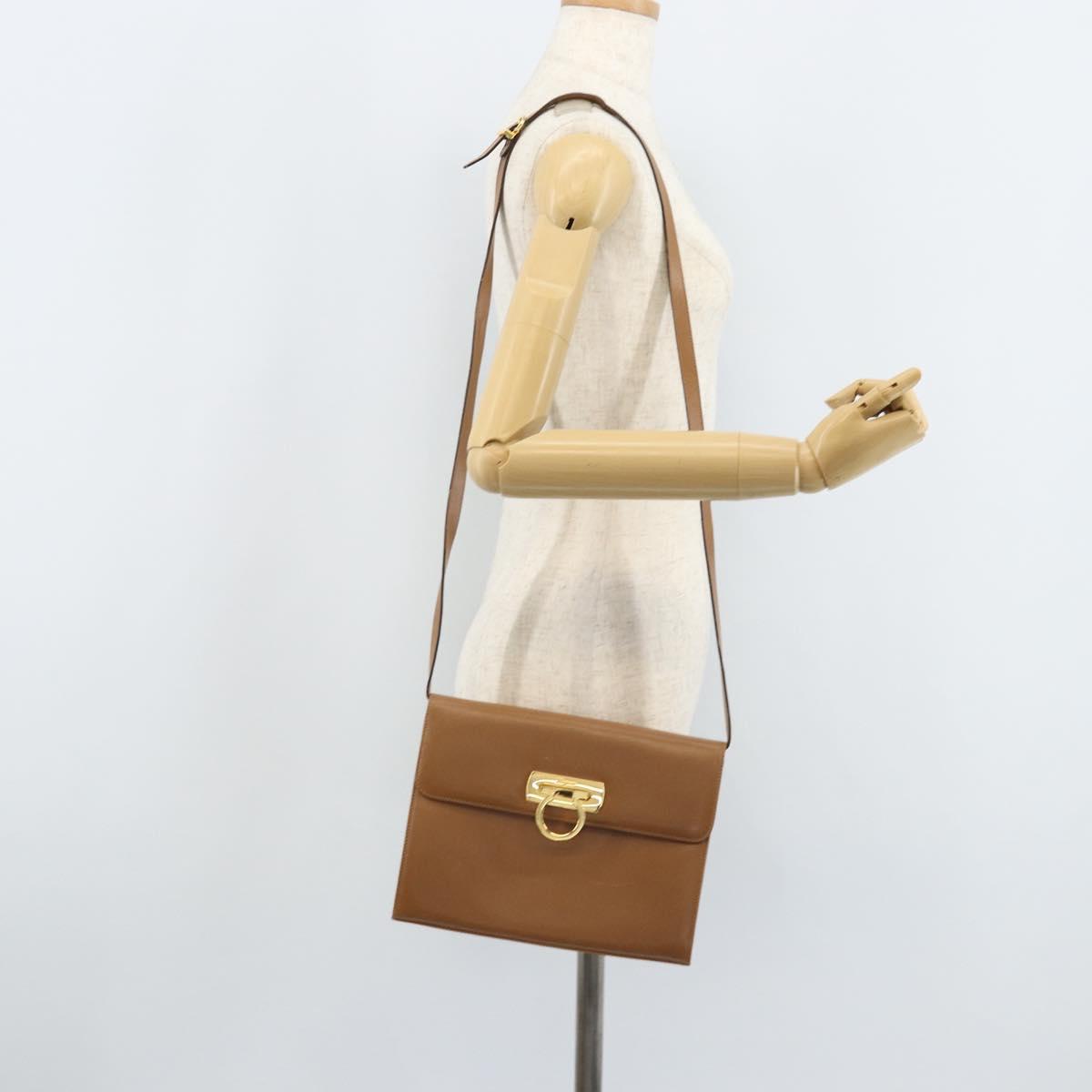 Salvatore Ferragamo Gancini Shoulder Bag Leather Brown Gold Auth gh1940