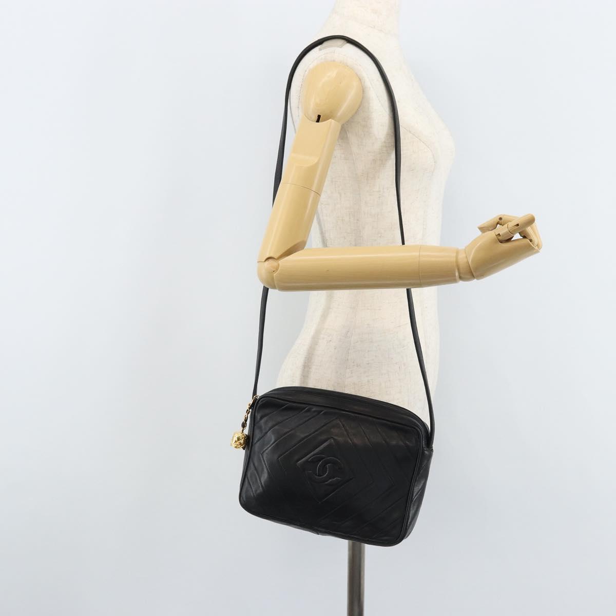 CHANEL Matelasse Shoulder Bag Lamb Skin Black Gold CC Auth gh1958