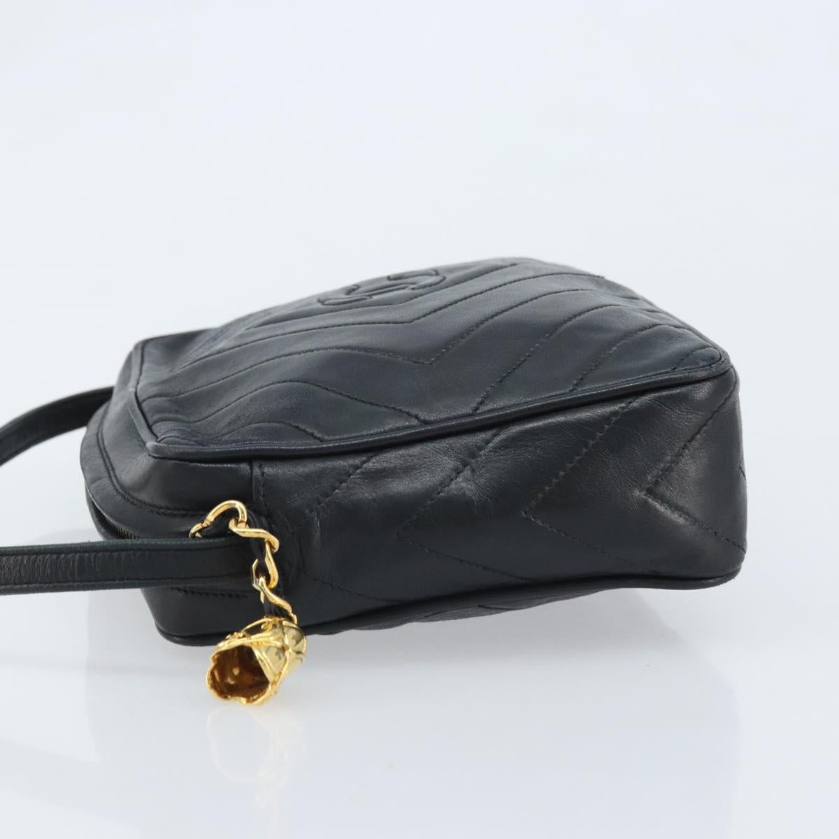 CHANEL Matelasse Shoulder Bag Lamb Skin Black Gold CC Auth gh1958