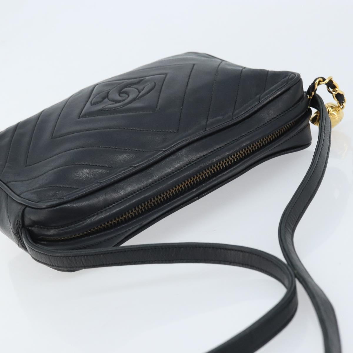 CHANEL Matelasse Shoulder Bag Lamb Skin Black Gold CC Auth gh1958