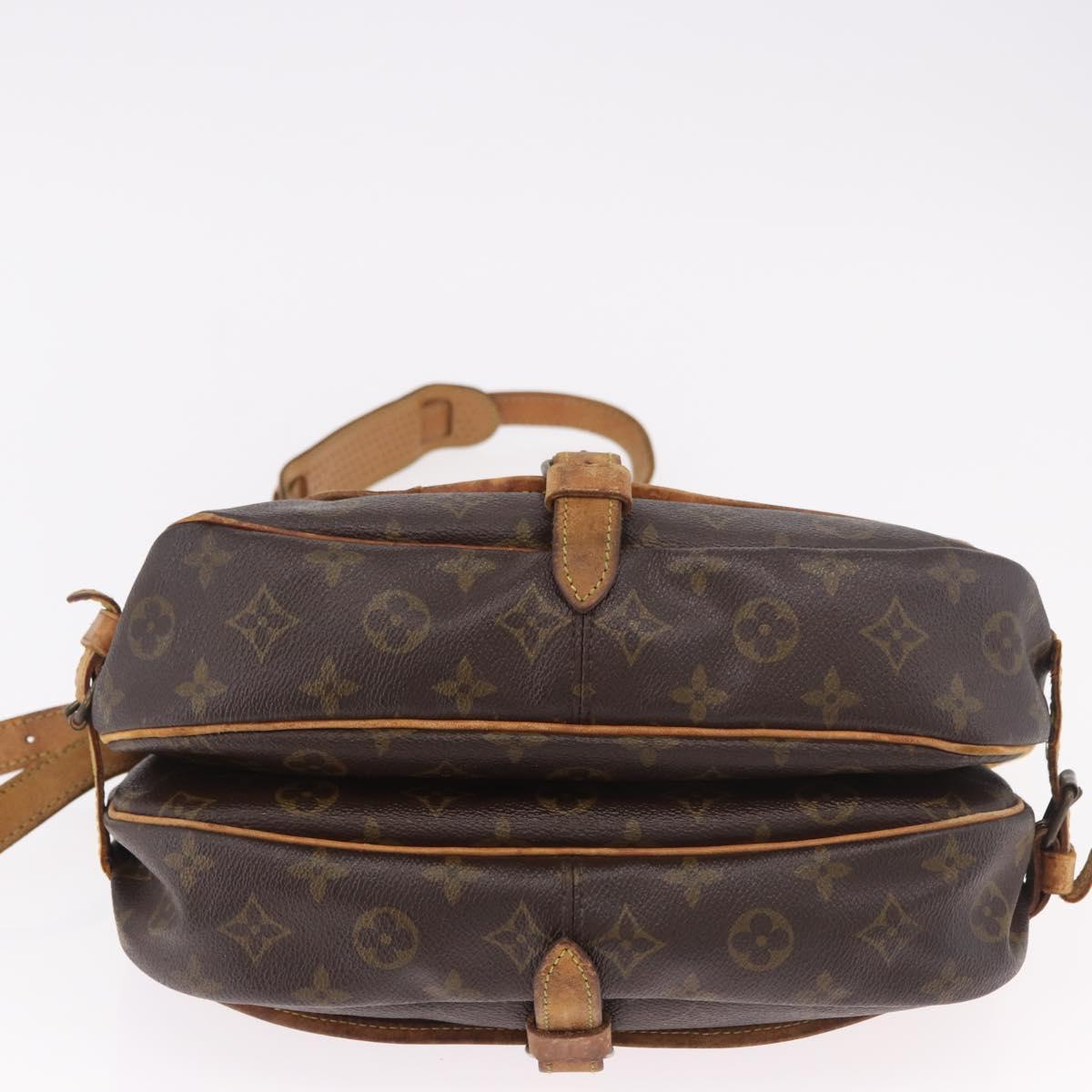 LOUIS VUITTON Monogram Saumur 30 Shoulder Bag M42256 LV Auth gh2120