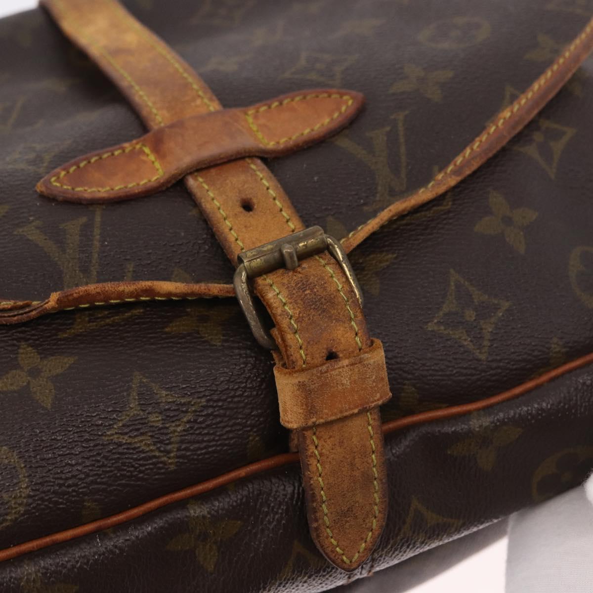 LOUIS VUITTON Monogram Saumur 30 Shoulder Bag M42256 LV Auth gh2120