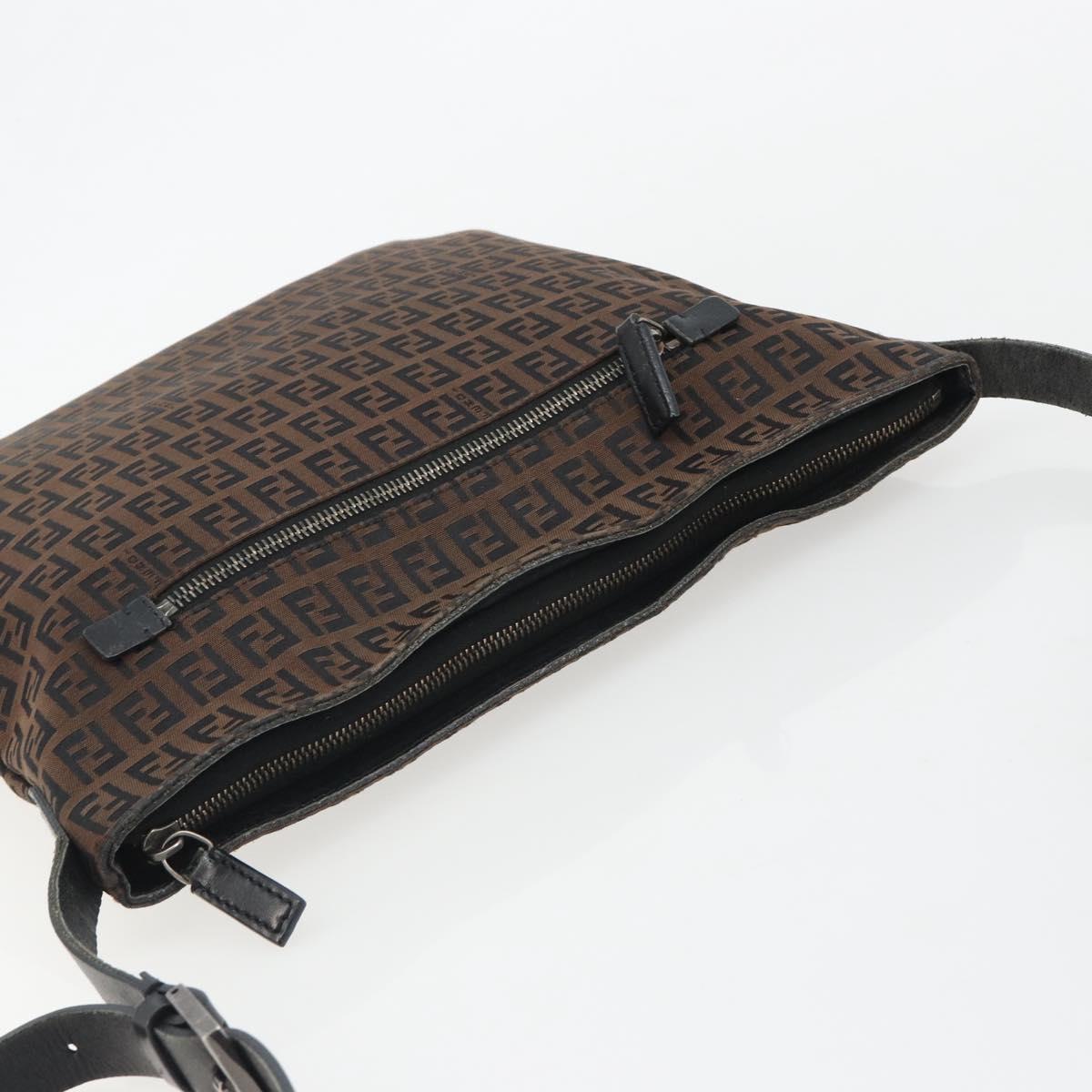 FENDI Zucchino Canvas Shoulder Bag Brown Auth gh2178