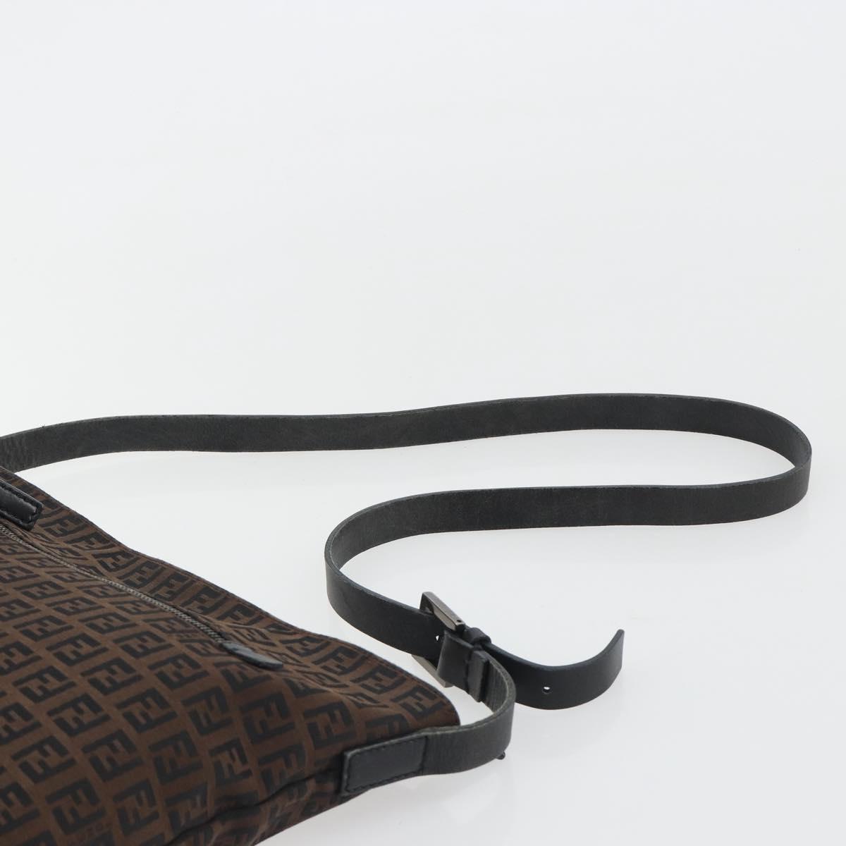 FENDI Zucchino Canvas Shoulder Bag Brown Auth gh2178