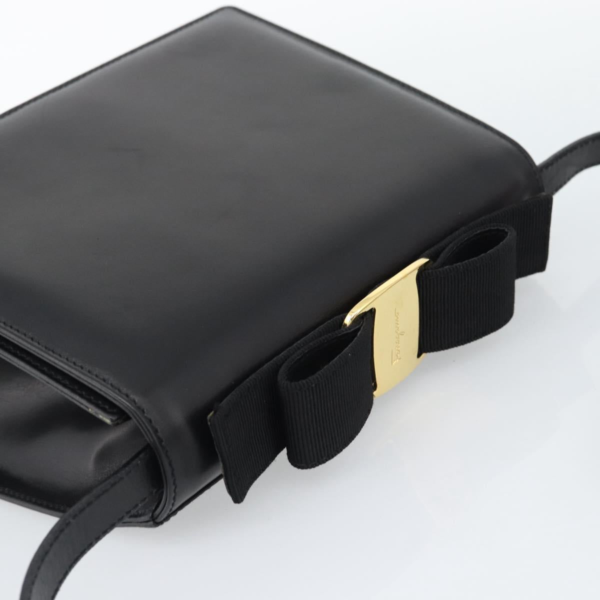 Salvatore Ferragamo Vala Shoulder Bag Leather Black Gold Auth gh2205A