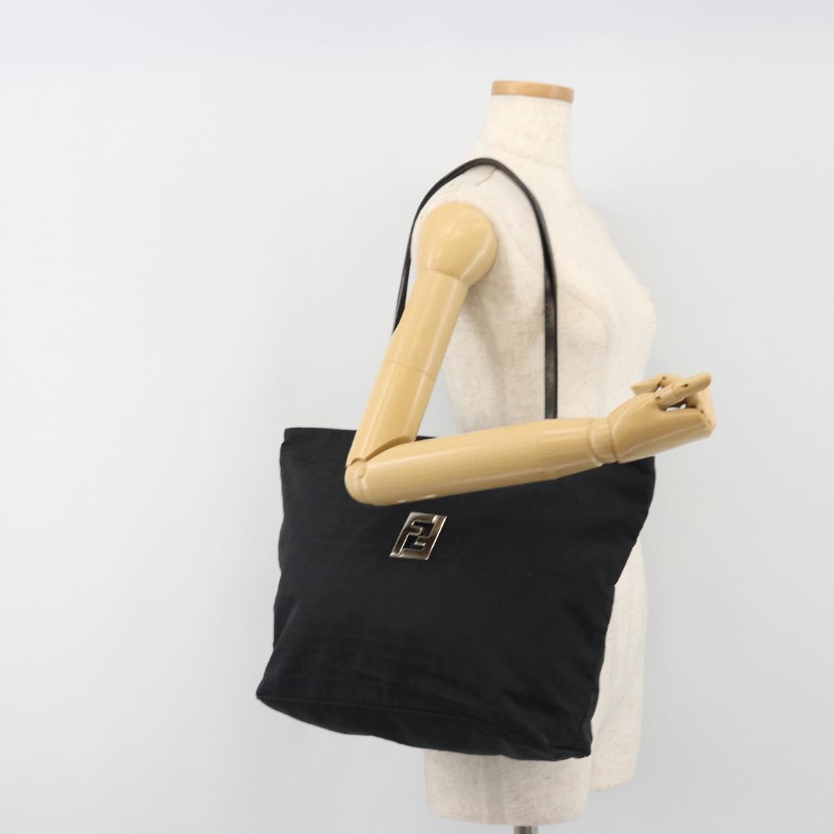 FENDI Zucca Canvas Mamma Baguette Tote Bag Brown Black Auth gh2218A