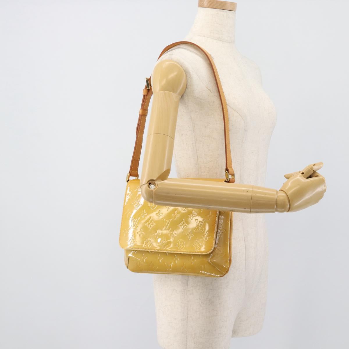 LOUIS VUITTON Monogram Vernis Thompson Street Bag Beige M91301 LV Auth gh2282A