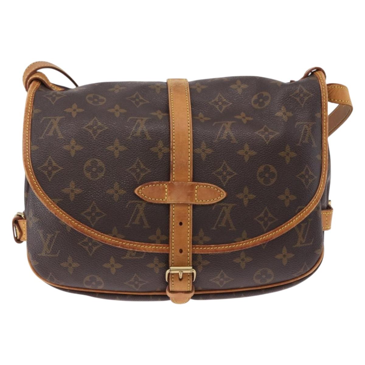 LOUIS VUITTON Monogram Saumur 30 Shoulder Bag M42256 LV Auth gh2291A