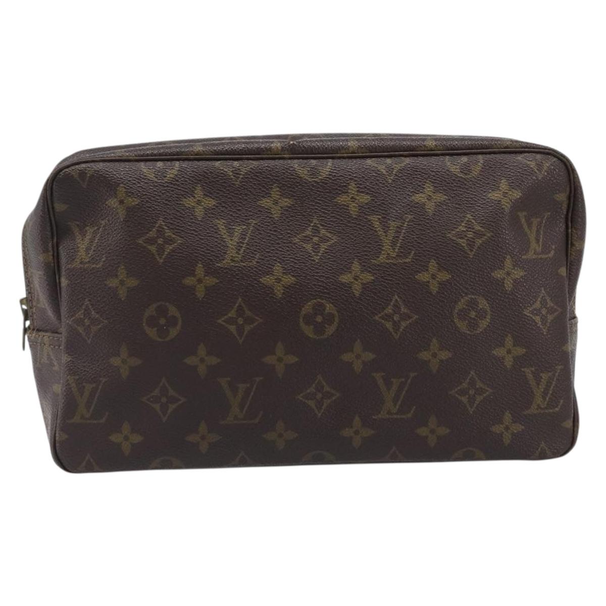 LOUIS VUITTON Monogram Trousse Toilette 28 Clutch Bag M47522 LV Auth gh2343
