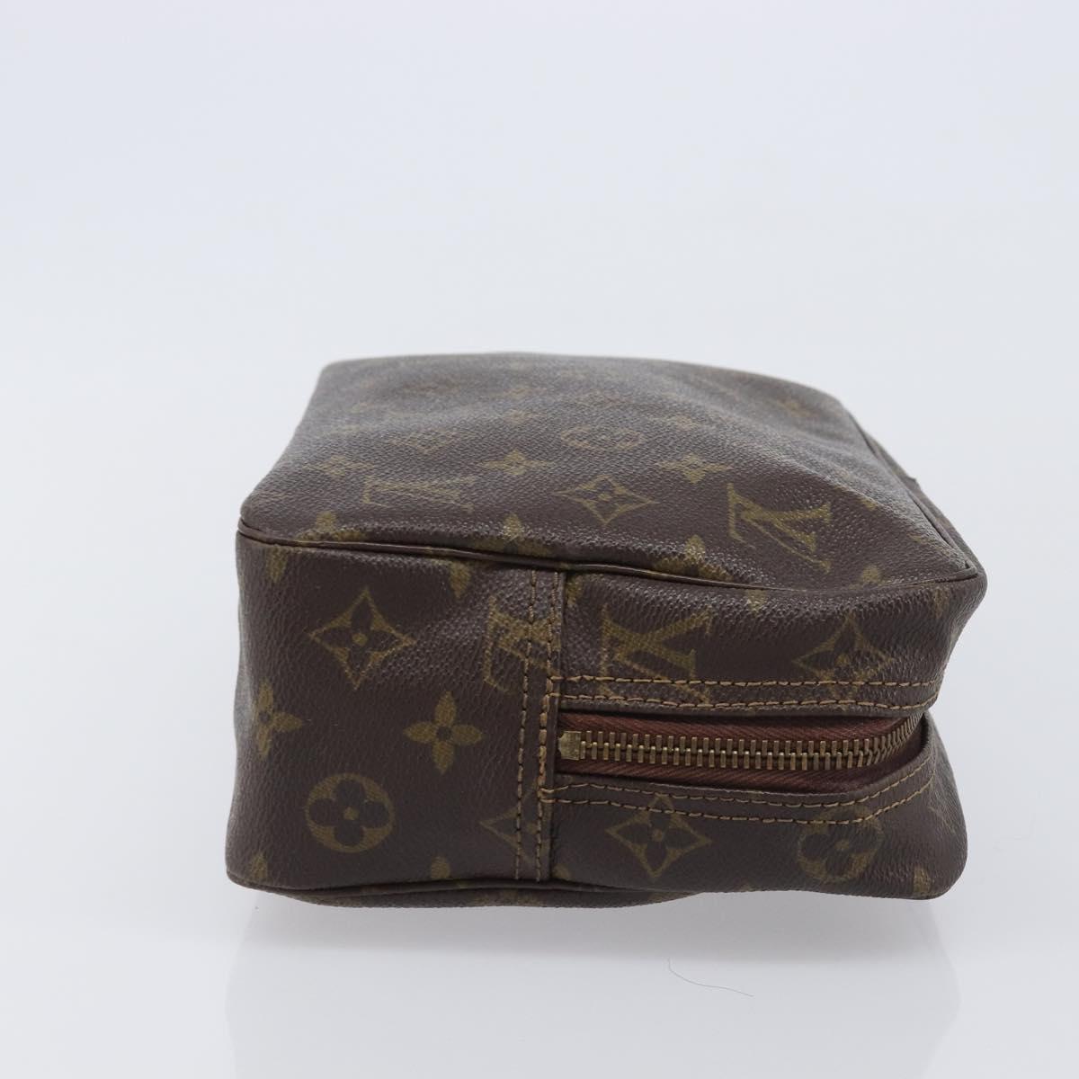 LOUIS VUITTON Monogram Trousse Toilette 28 Clutch Bag M47522 LV Auth gh2343
