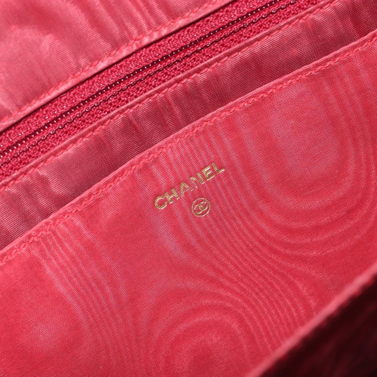 CHANEL Clutch Bag Patent leather Red Gold CC Auth gh2475