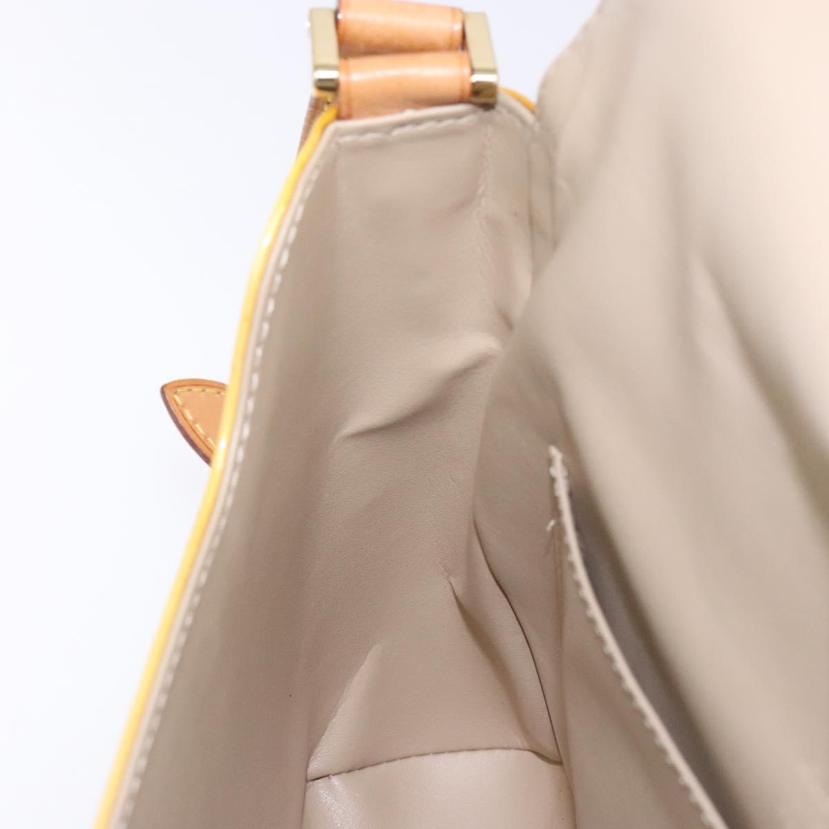 LOUIS VUITTON Monogram Vernis Thompson Street Bag Beige M91301 LV Auth gh569