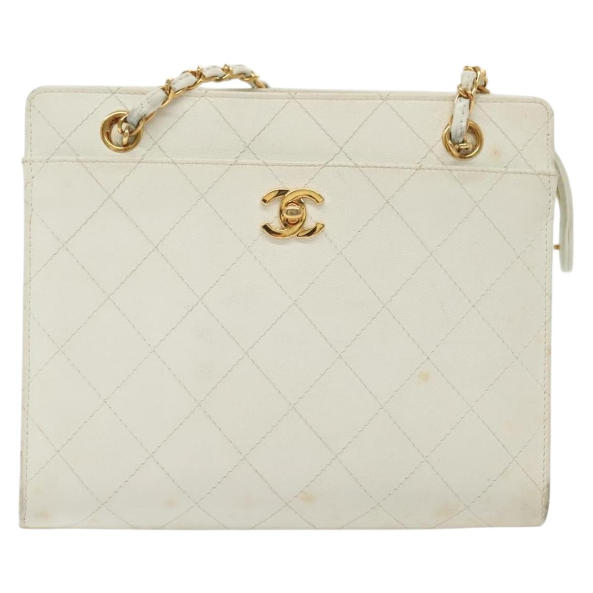 CHANEL Matelasse Chain Shoulder Bag Caviar Skin White Gold CC Auth gh580