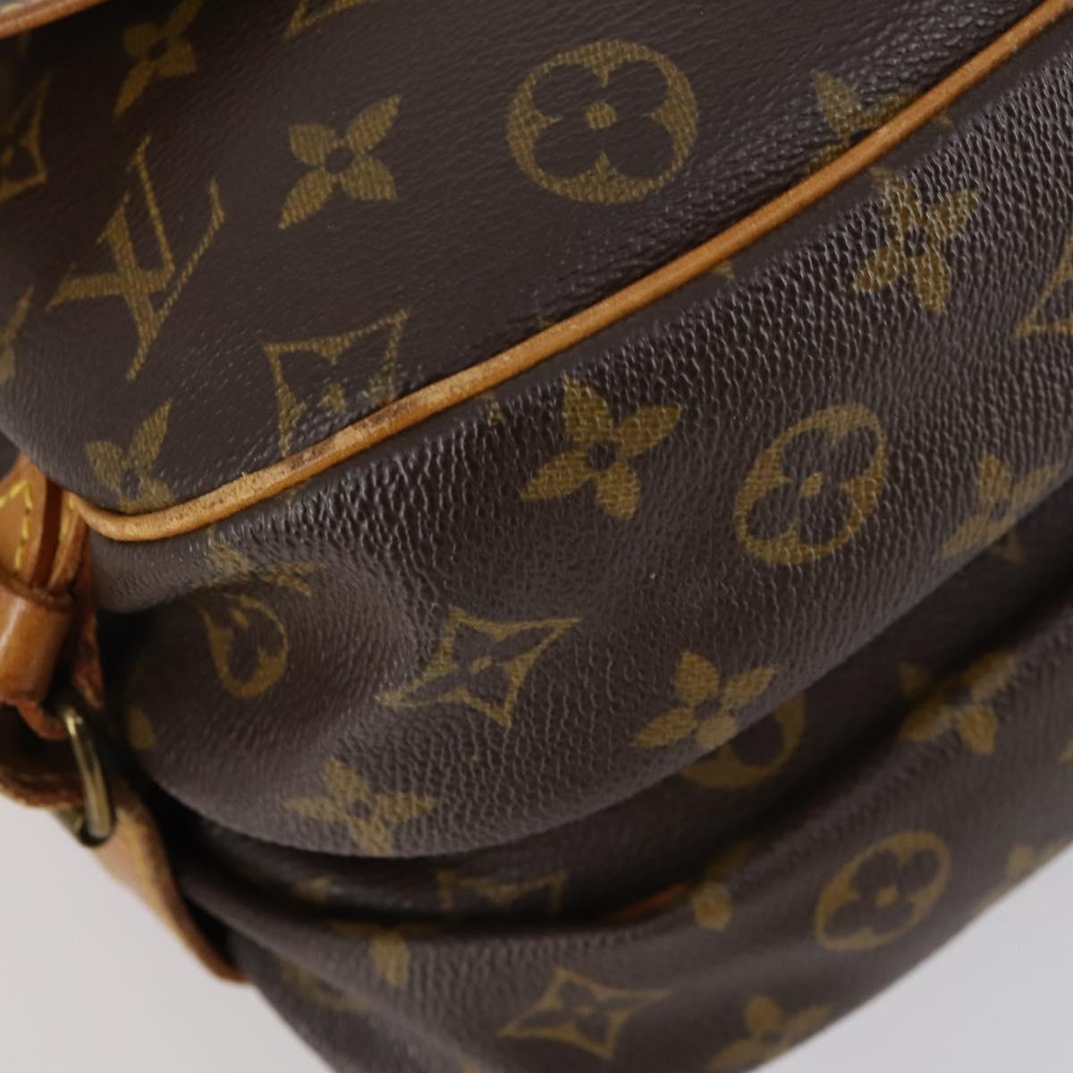LOUIS VUITTON Monogram Saumur 30 Shoulder Bag M42256 LV Auth gh906