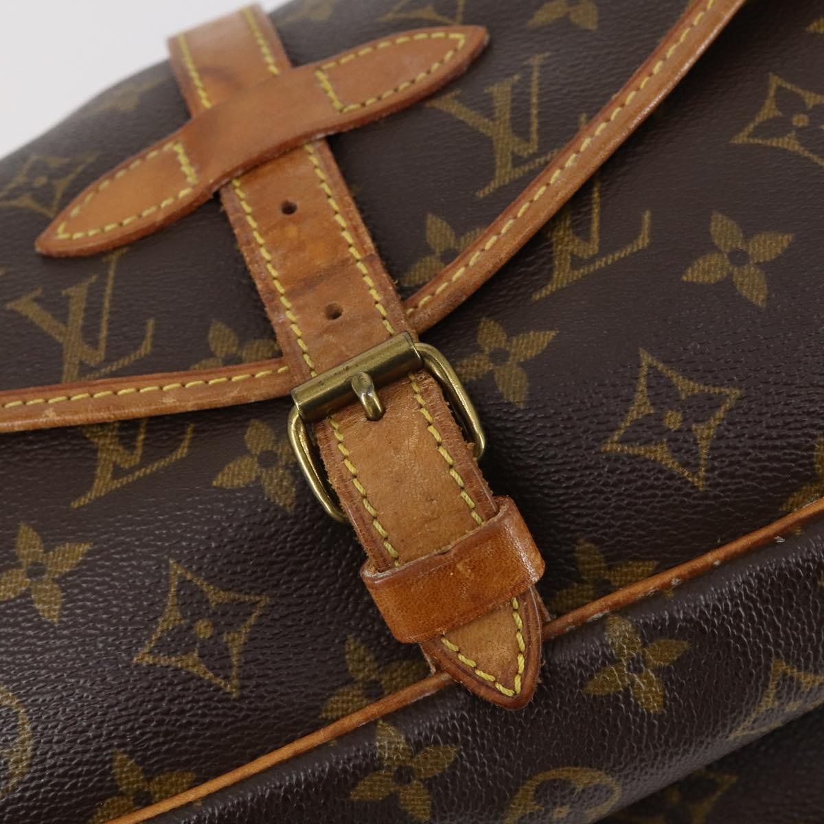 LOUIS VUITTON Monogram Saumur 30 Shoulder Bag M42256 LV Auth gh906
