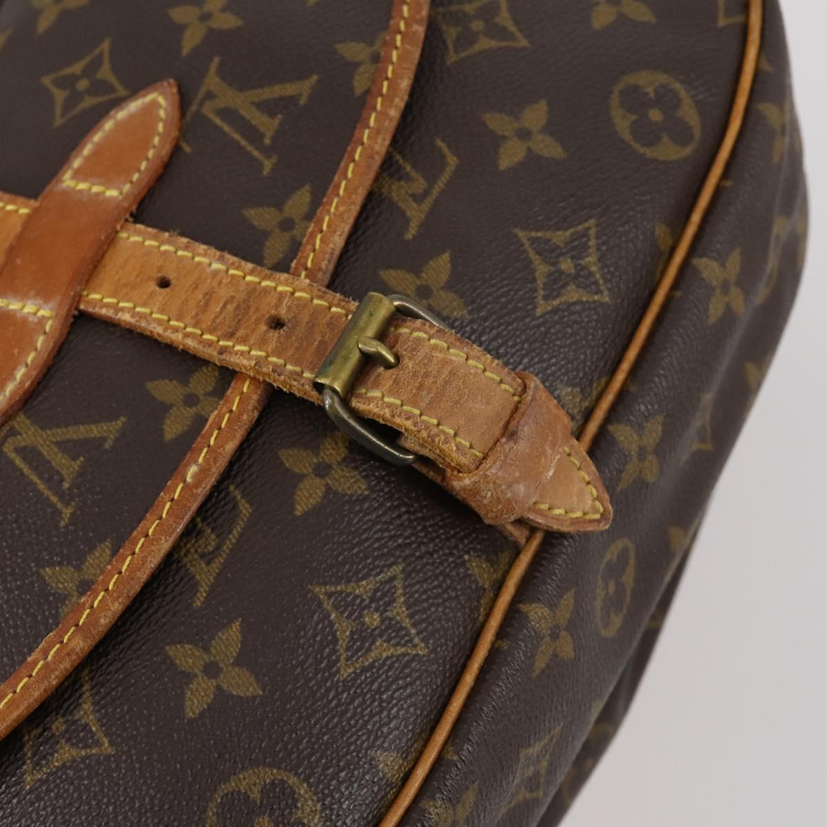 LOUIS VUITTON Monogram Saumur 30 Shoulder Bag M42256 LV Auth gh906